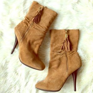 Michael kors tassel suede boots size10 tan